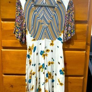 Ivory comb dress. Free people size 8 dress.